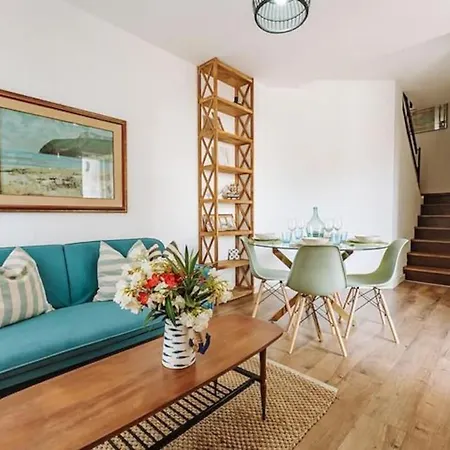 Laku Playa Holiday home