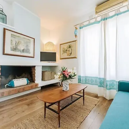 Laku Playa Holiday home